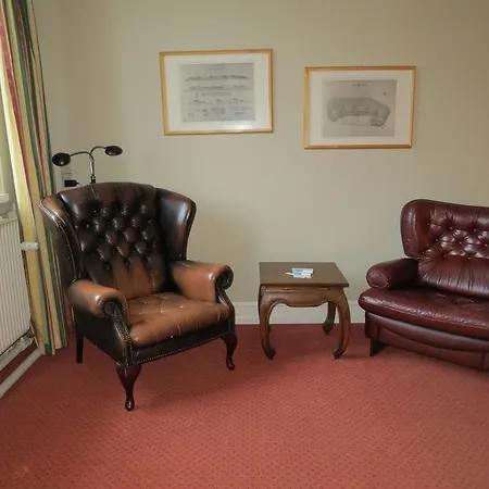 Fort Hotel 2*